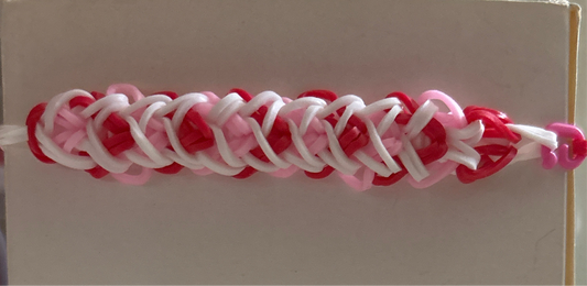 Rainbow Loom Heartlet