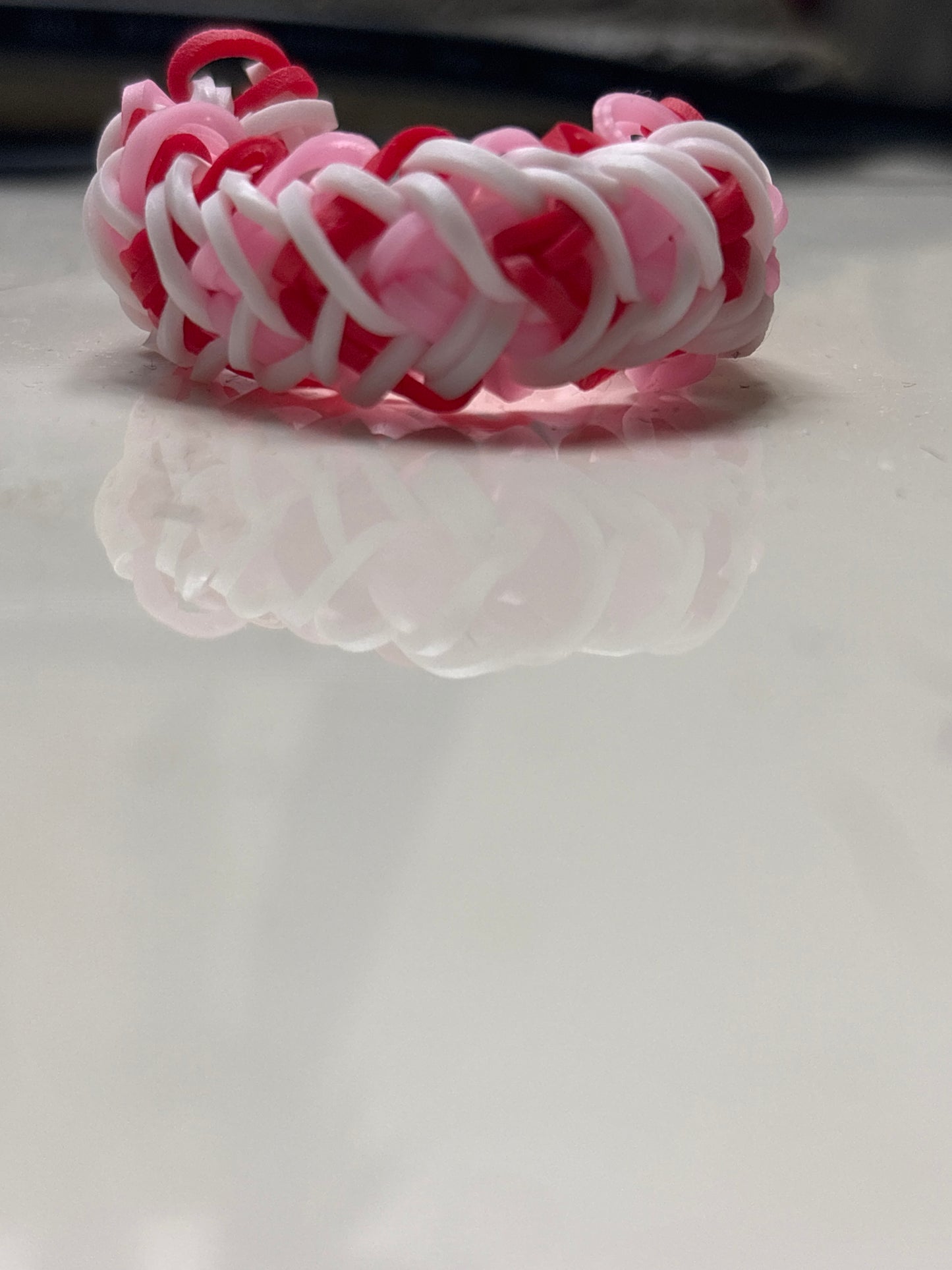 Rainbow Loom Heartlet